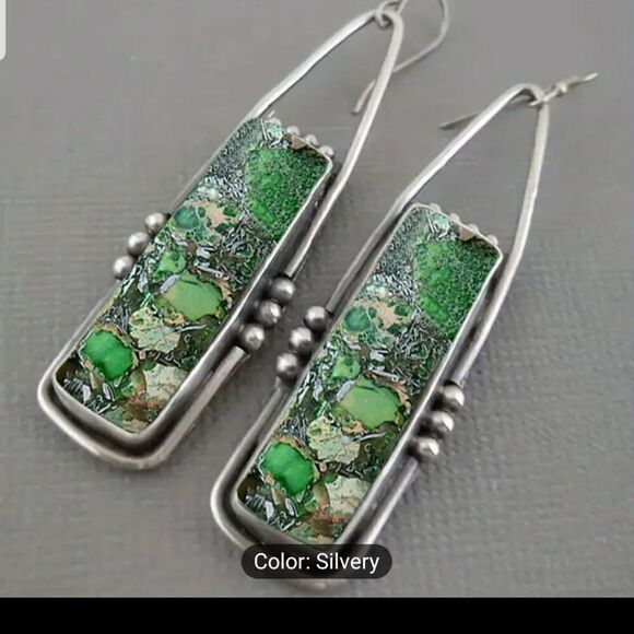 Hand Crafted Green Stone Earrings - Picture 4 of 8